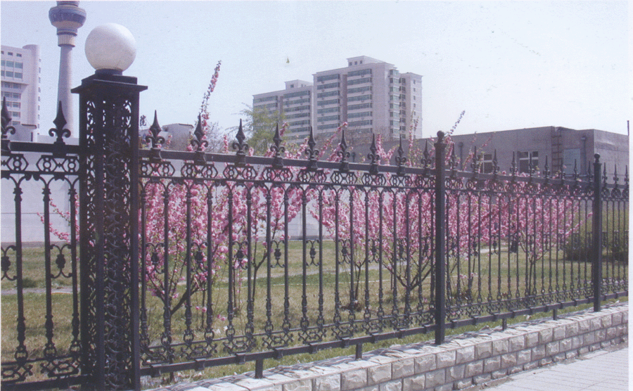 矛_��庄铁艺护�? width=